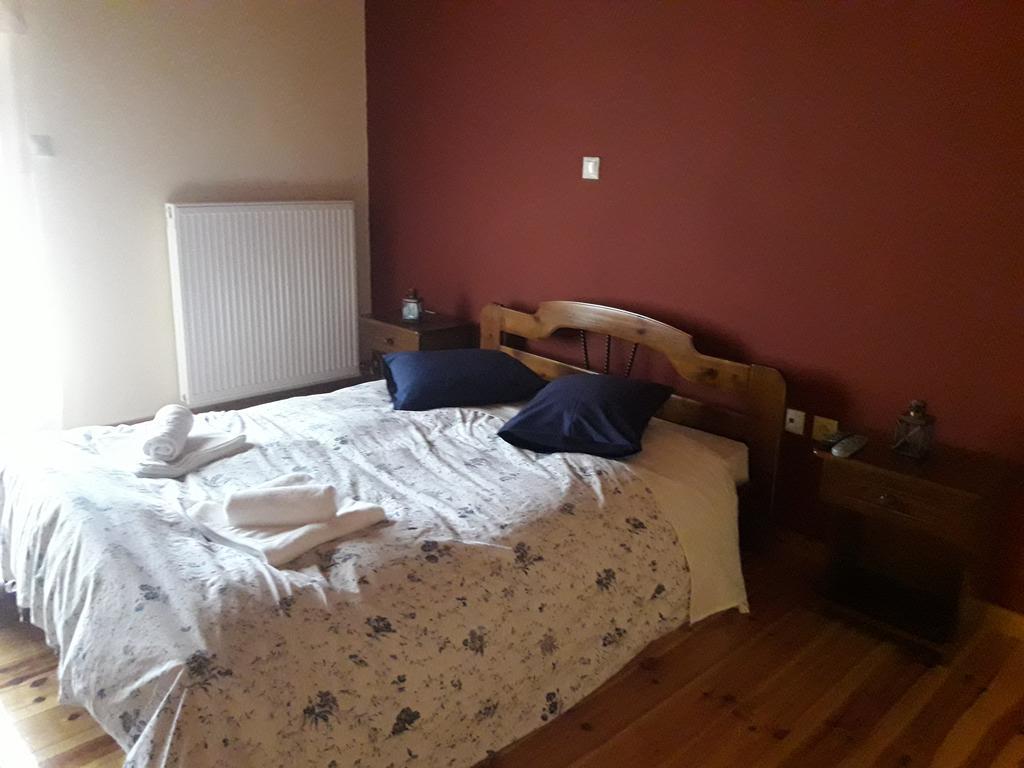 Mezonetes Helmos Apartment Ano Lousoi Екстериор снимка